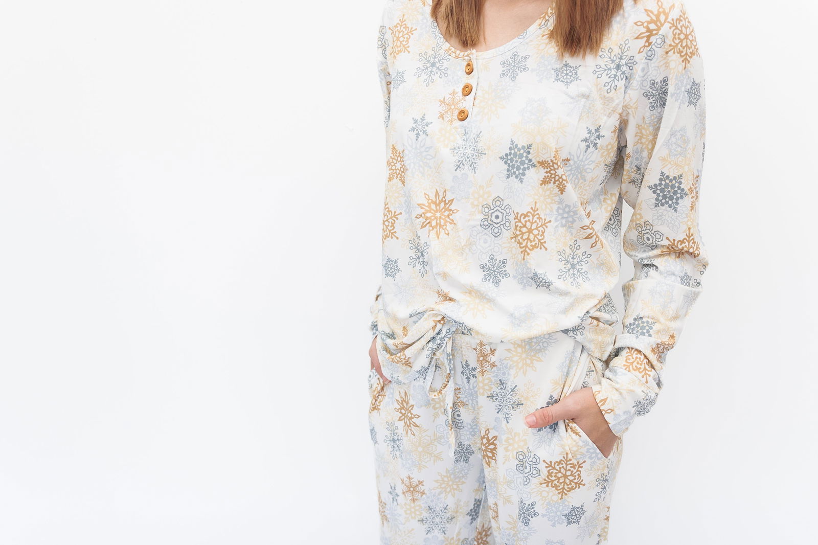 Women's Pajama Set in Snowflake - Natural CuteNest